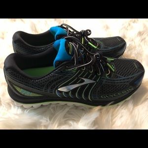 NEW Brooks Glycerin 12 size 11.5 US New No Tags